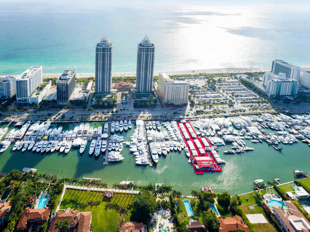 Aerial image of the Miami Boat Show.
